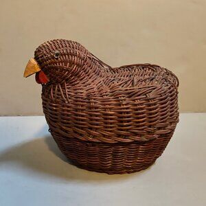 Vintage Wicker Woven Chicken Basket